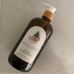 NWT Sand + Fog Spiced Gingerbread 15.7 oz Premium Glass Liquid Hand Soap